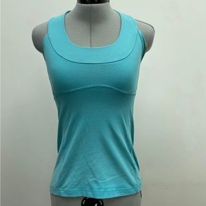 🔥LULULEMON blue tank